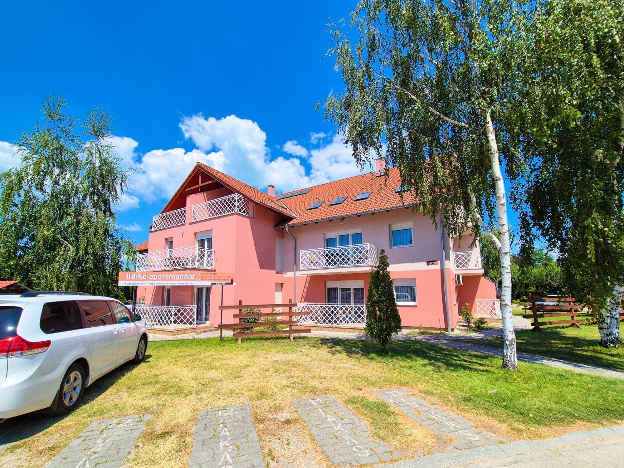 Ildiko Apartmanhaz Zamardi Ngoại thất bức ảnh