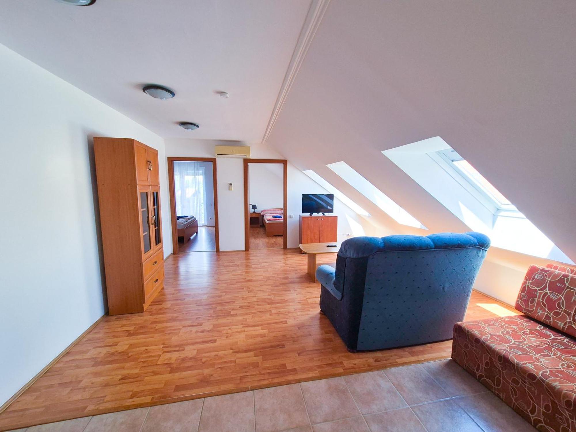 Ildiko Apartmanhaz Zamardi Ngoại thất bức ảnh
