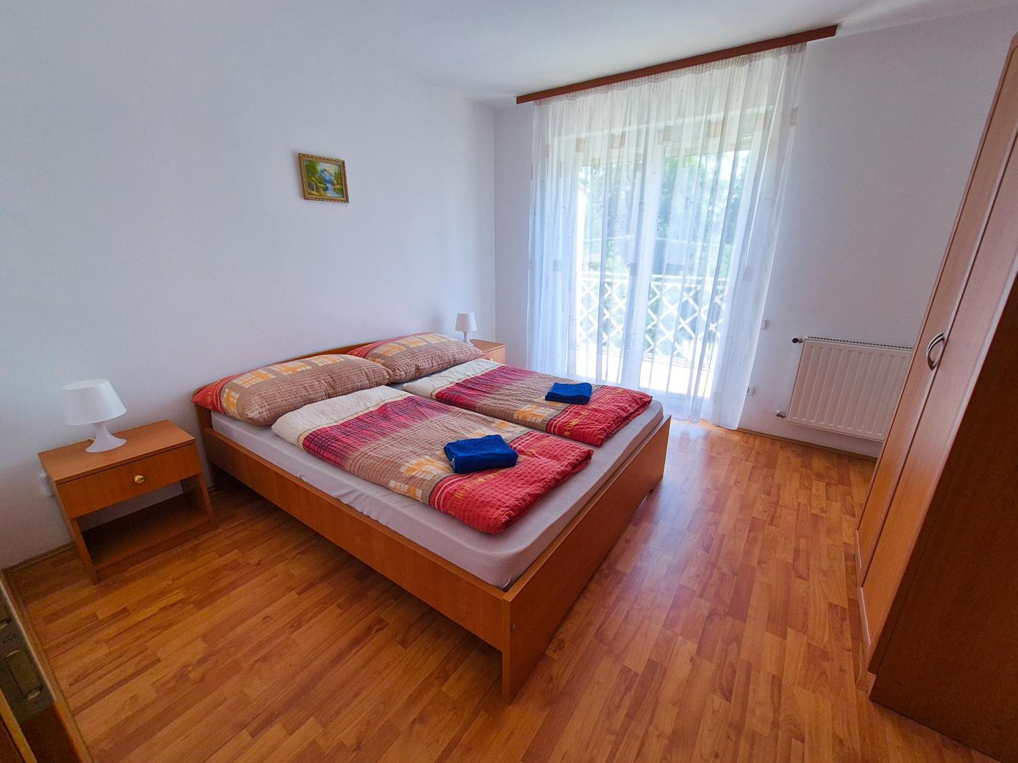 Ildiko Apartmanhaz Zamardi Ngoại thất bức ảnh