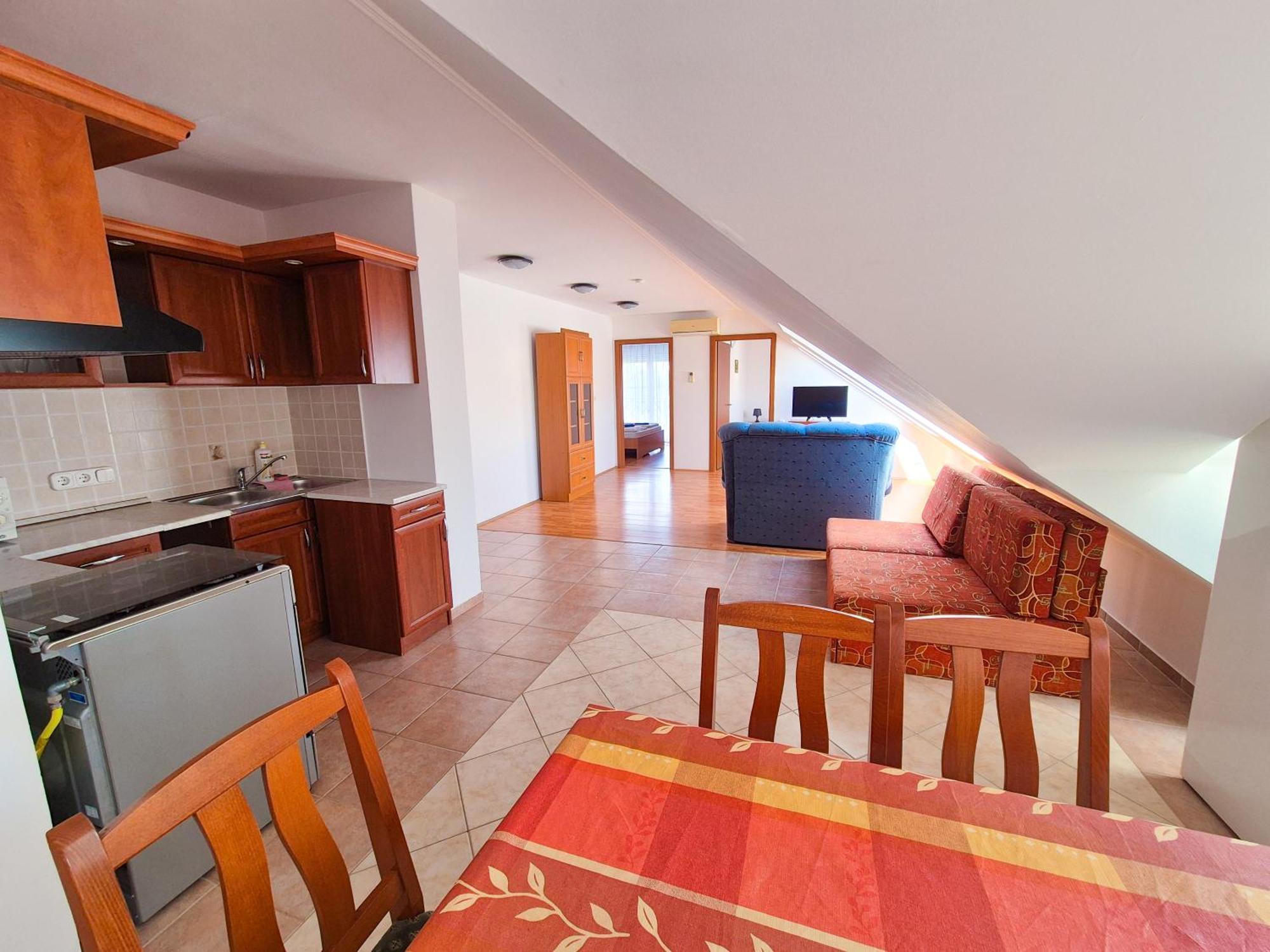 Ildiko Apartmanhaz Zamardi Ngoại thất bức ảnh
