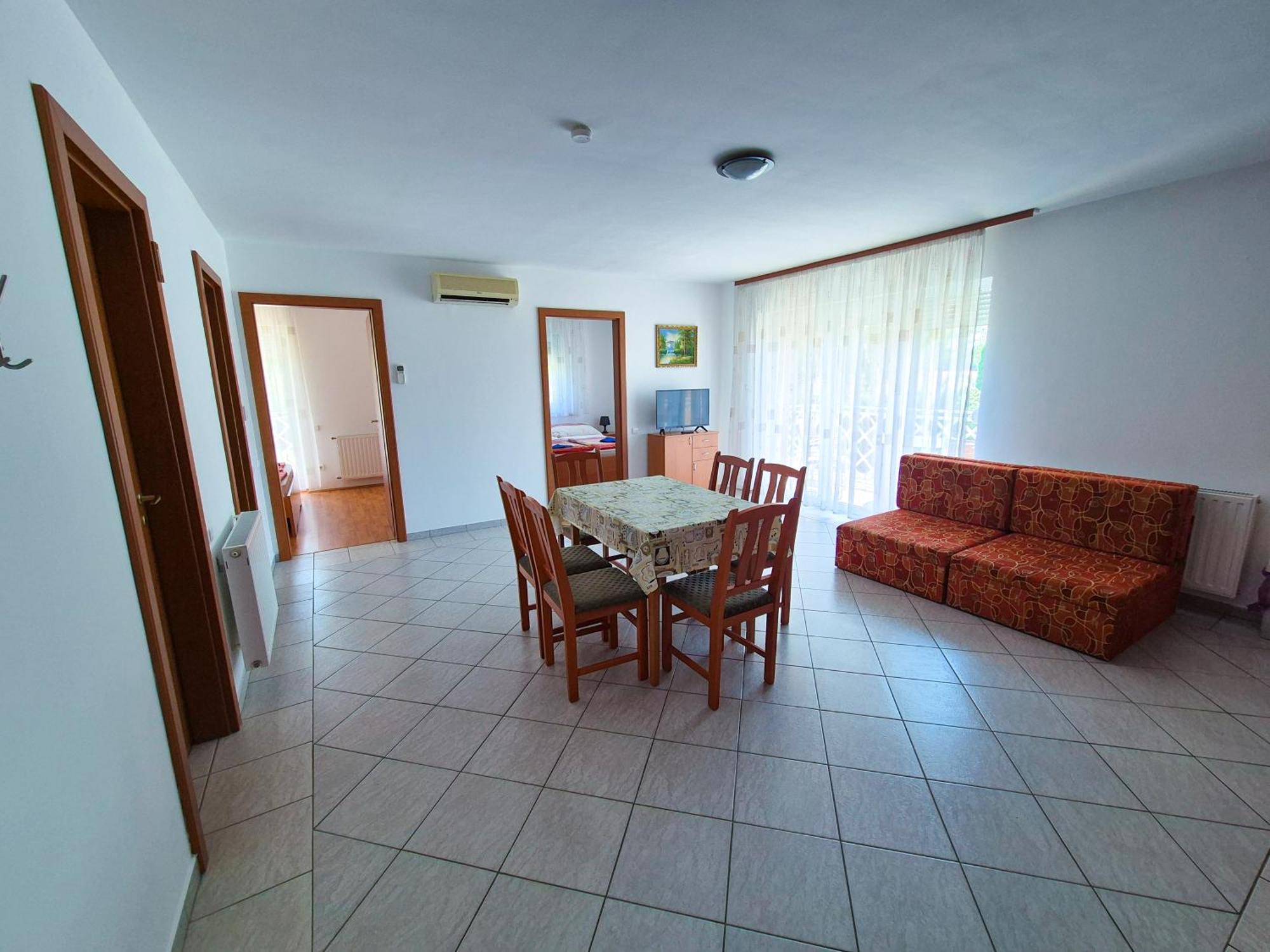 Ildiko Apartmanhaz Zamardi Ngoại thất bức ảnh