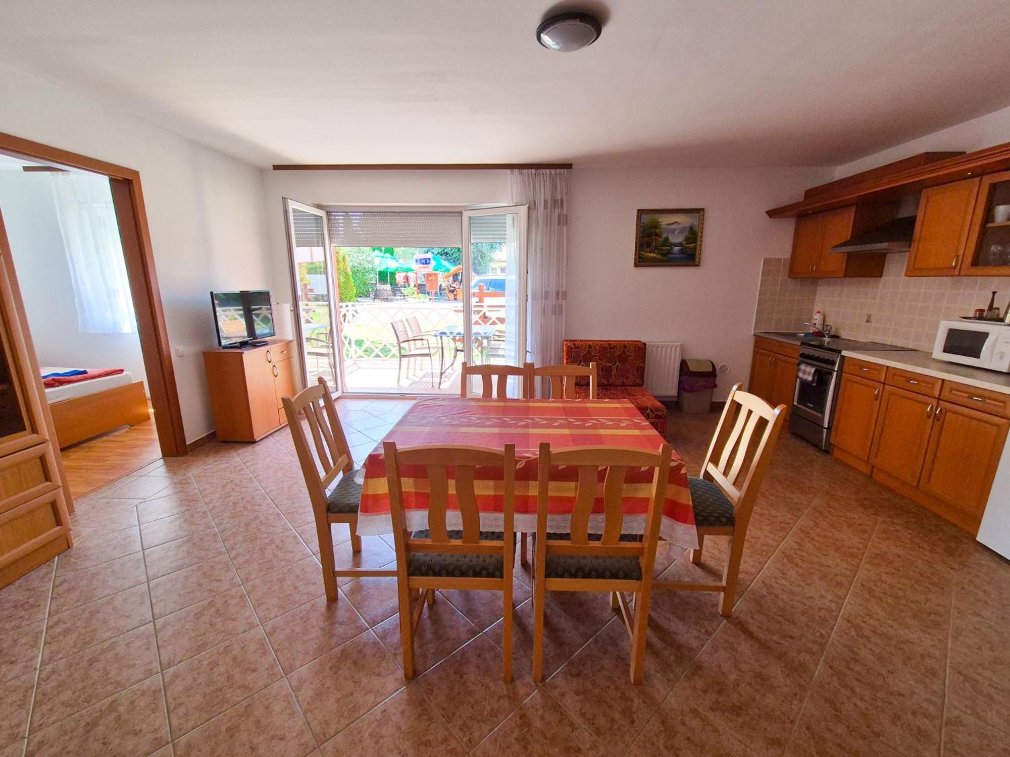 Ildiko Apartmanhaz Zamardi Ngoại thất bức ảnh