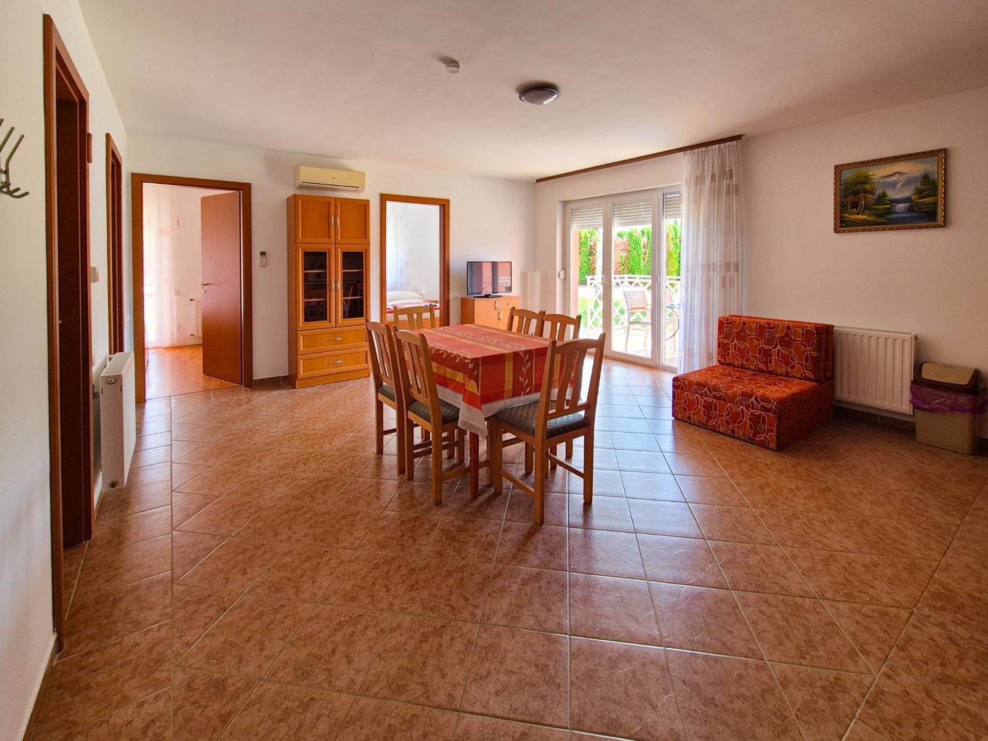Ildiko Apartmanhaz Zamardi Ngoại thất bức ảnh